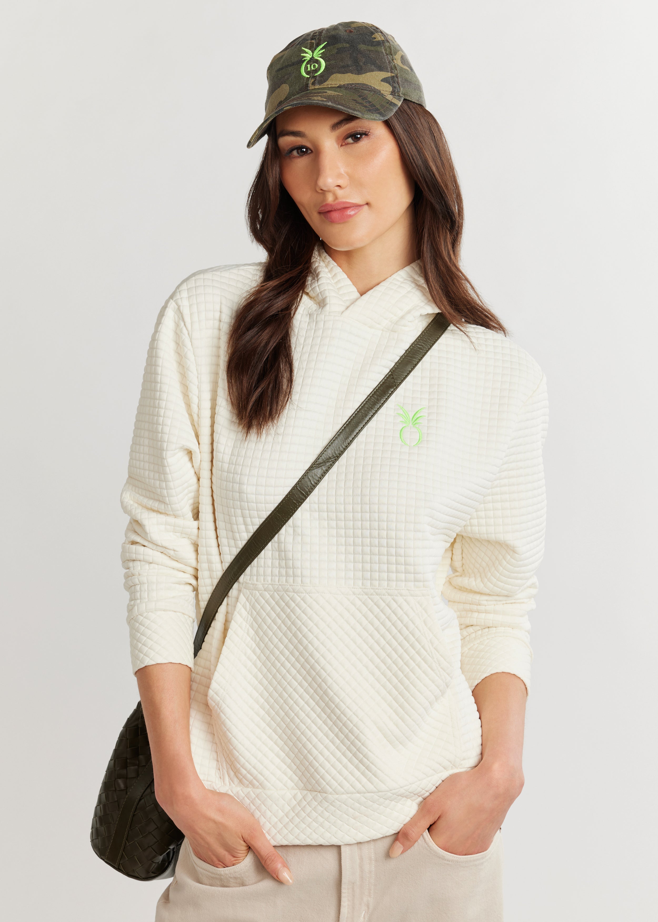 Hendrie Hoodie in Waffle (Cream) – Dudley Stephens
