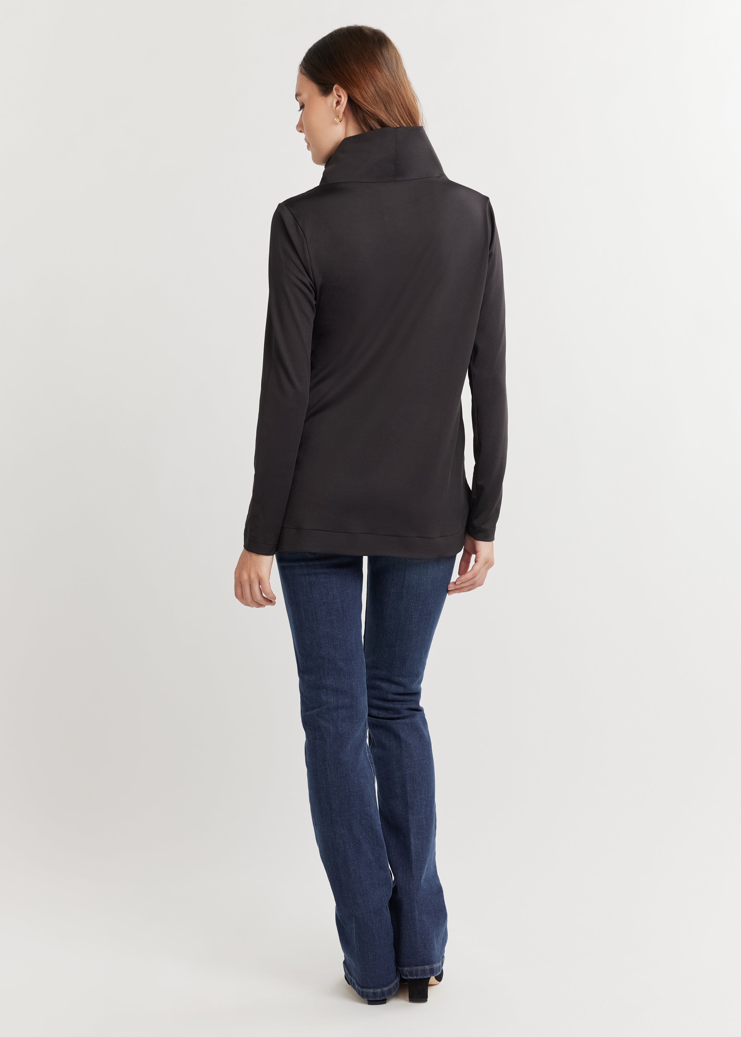Alpine Turtleneck in Luxe Stretch (Black) – Dudley Stephens