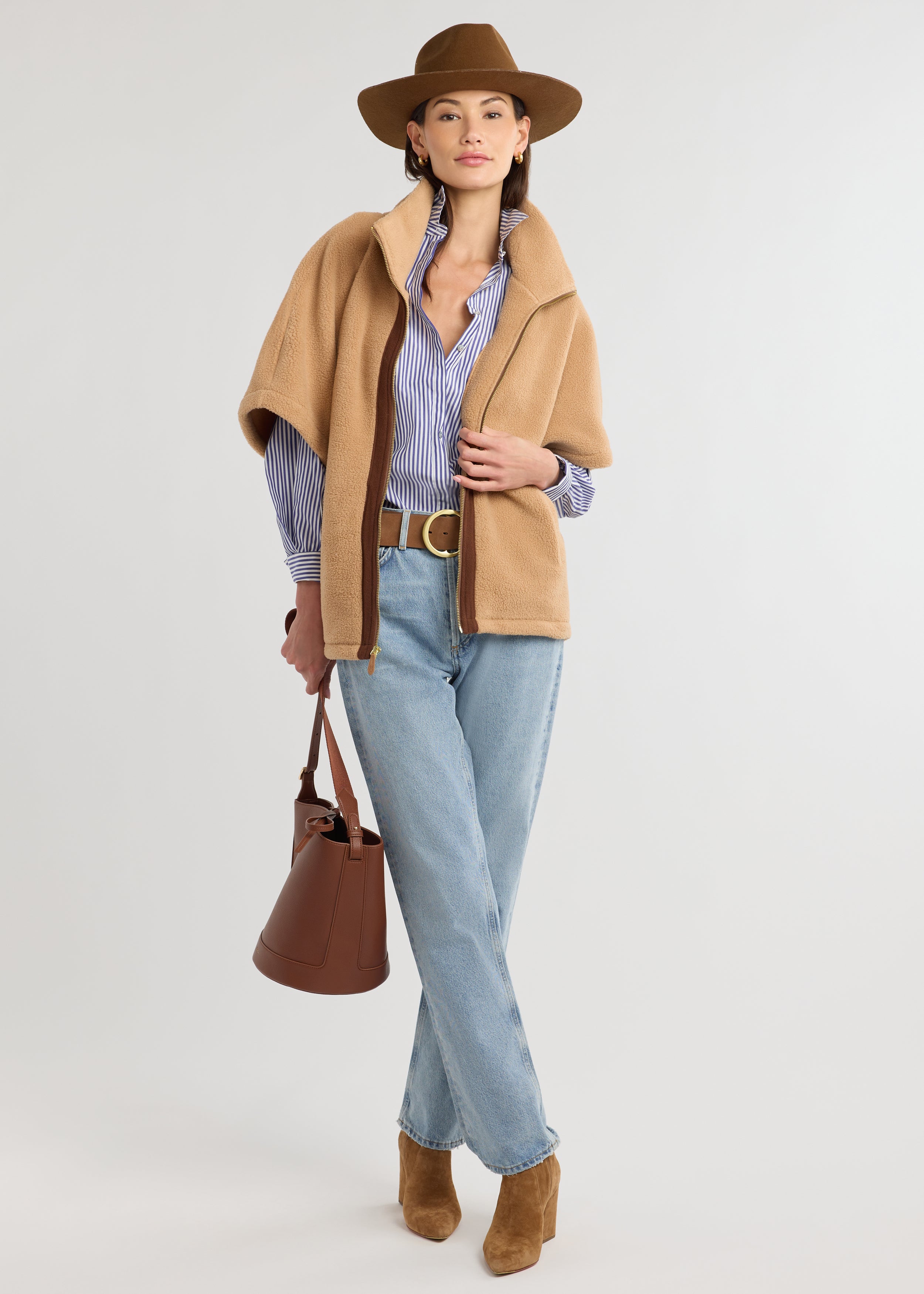 Arlington Poncho in Sherpa Fleece (Camel) – Dudley Stephens