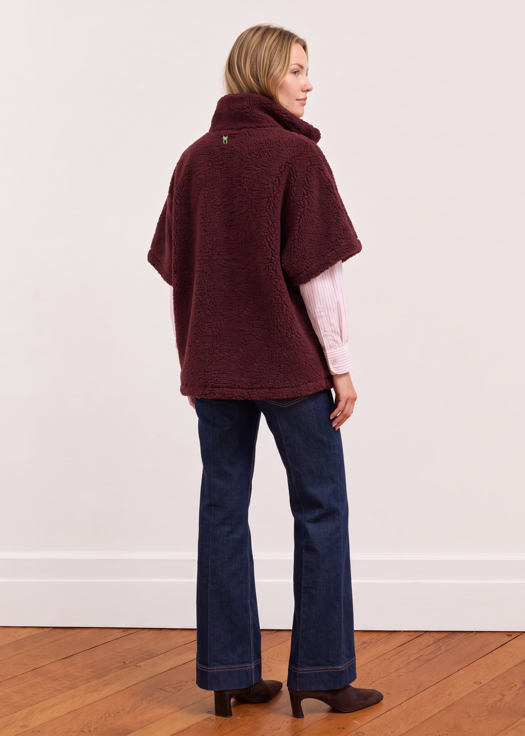 Arlington Poncho in Sherpa Fleece (Burgundy)
