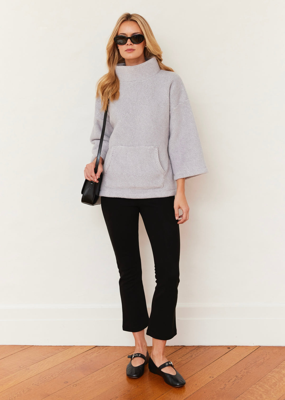 Avenue Poncho in Sherpa Fleece (Heather Grey)