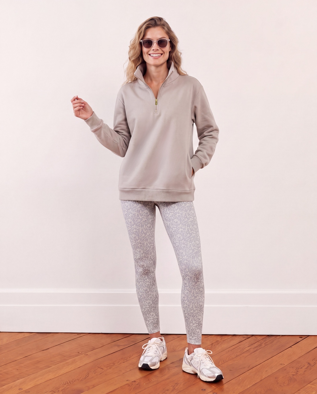 Bedford Pullover in Scuba Fleece (Chateau Grey)