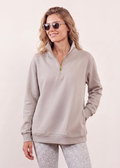 Bedford Pullover in Scuba Fleece (Chateau Grey)