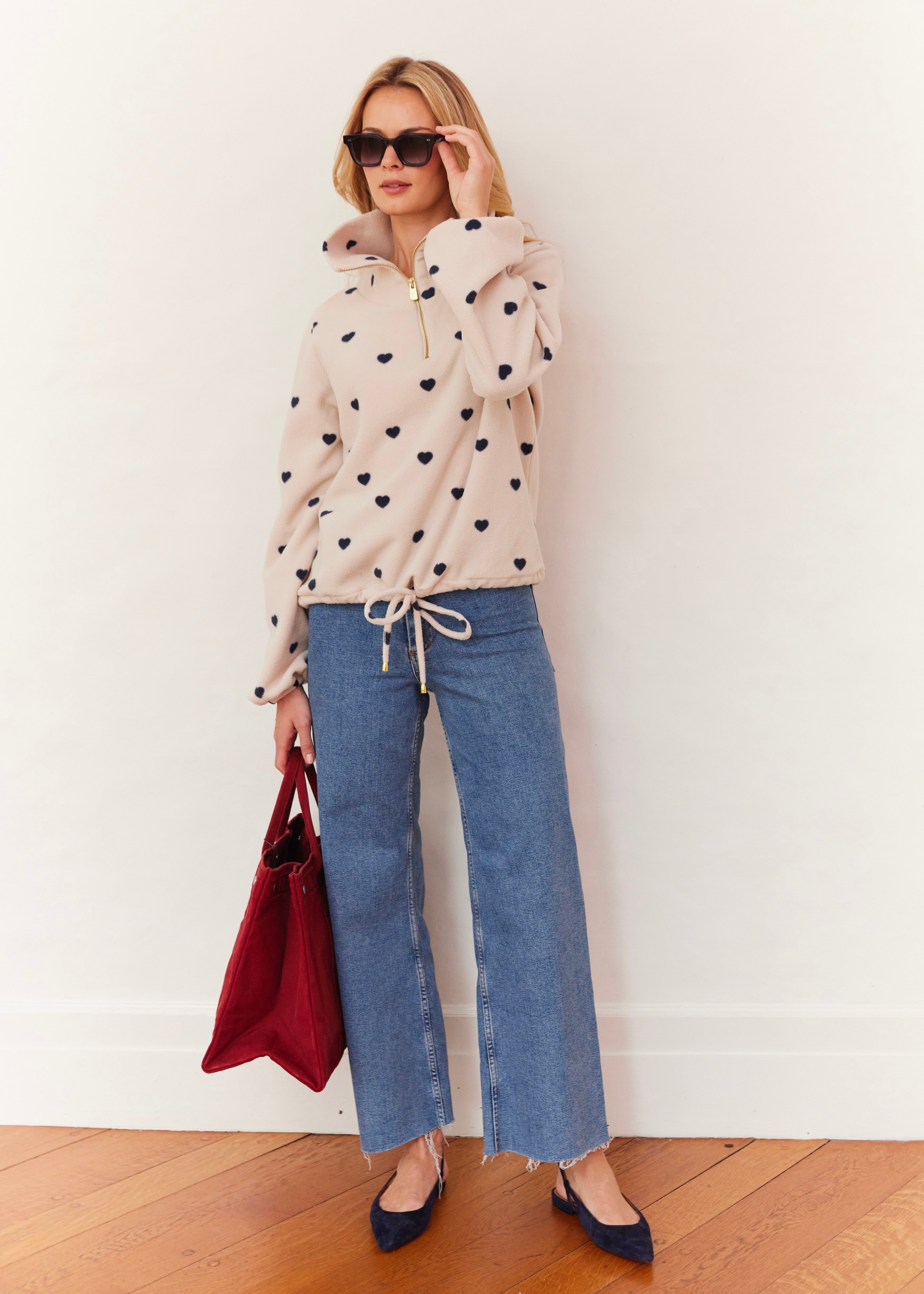 Boardwalk Pullover in Vello Fleece (Oatmeal/Navy Heart Print