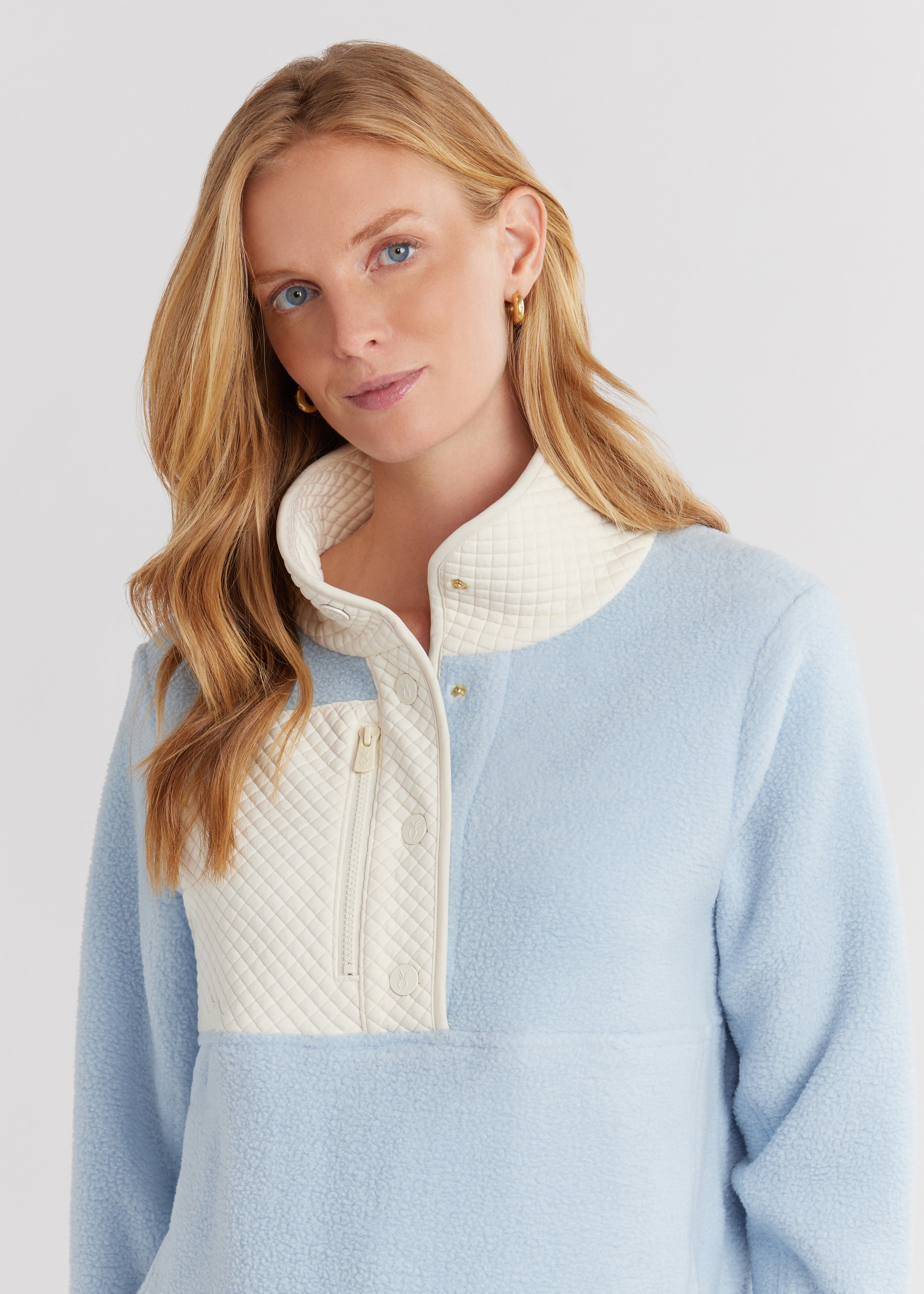 Cherry Lawn Pullover in Sherpa Fleece (Ice Blue/Cream) – Dudley