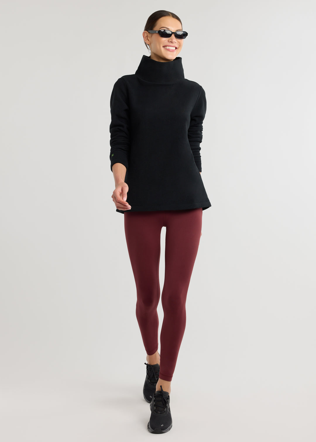 Cobble Hill Turtleneck in Vello Fleece (Black)