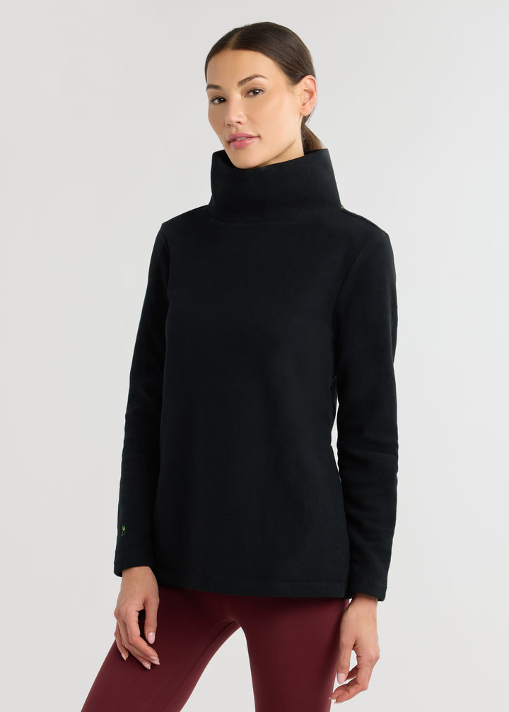 Cobble Hill Turtleneck in Vello Fleece (Black)