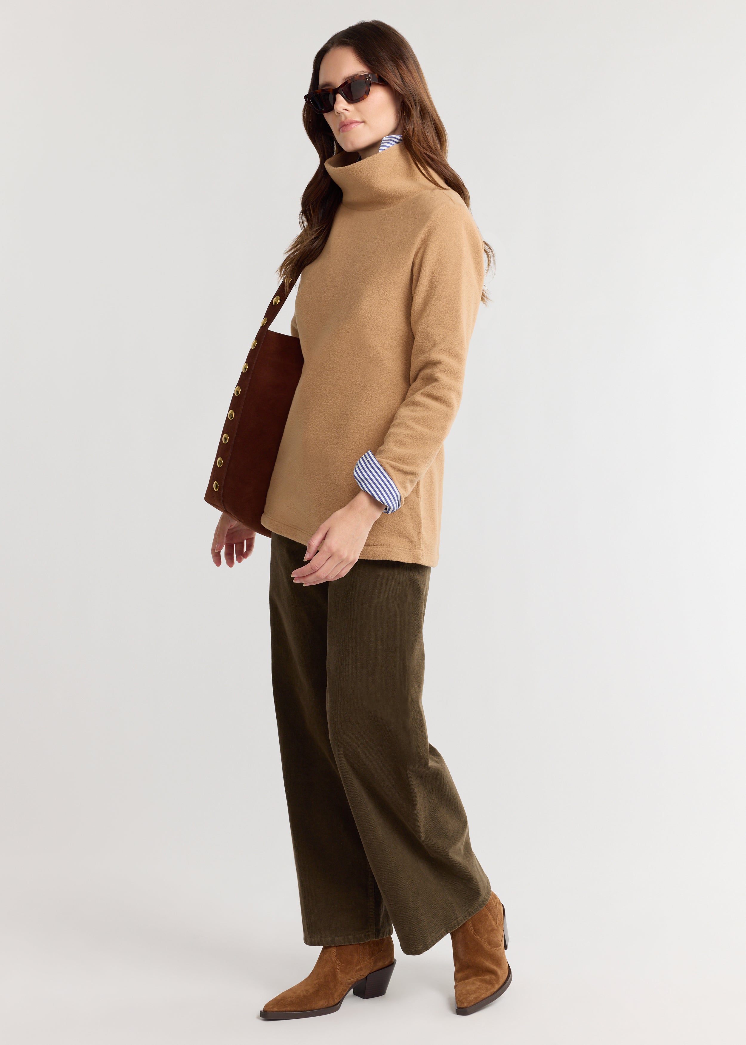 Cobble Hill Turtleneck in Vello Fleece (Camel) – Dudley Stephens