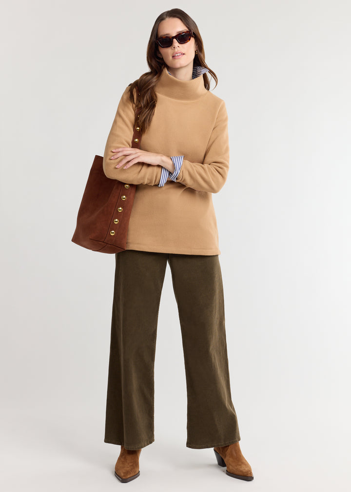 Cobble Hill Turtleneck in Vello Fleece (Camel)
