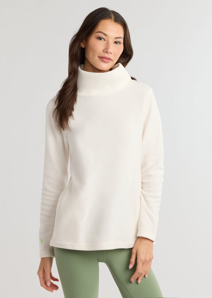 Cobble Hill Turtleneck in Vello Fleece (Cream) – Dudley Stephens