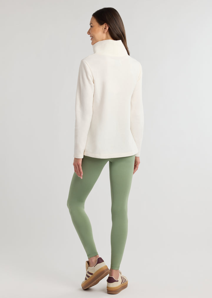 Cobble Hill Turtleneck in Vello Fleece (Cream)