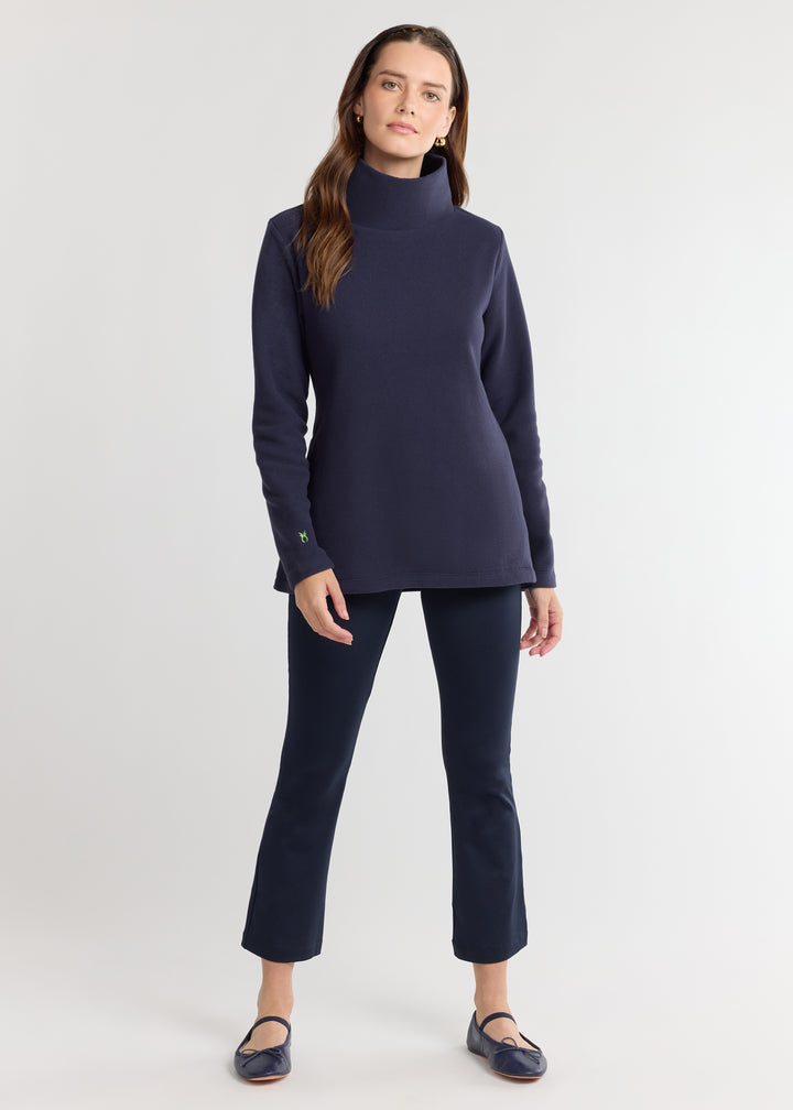 Cobble Hill Turtleneck in Vello Fleece (Navy)
