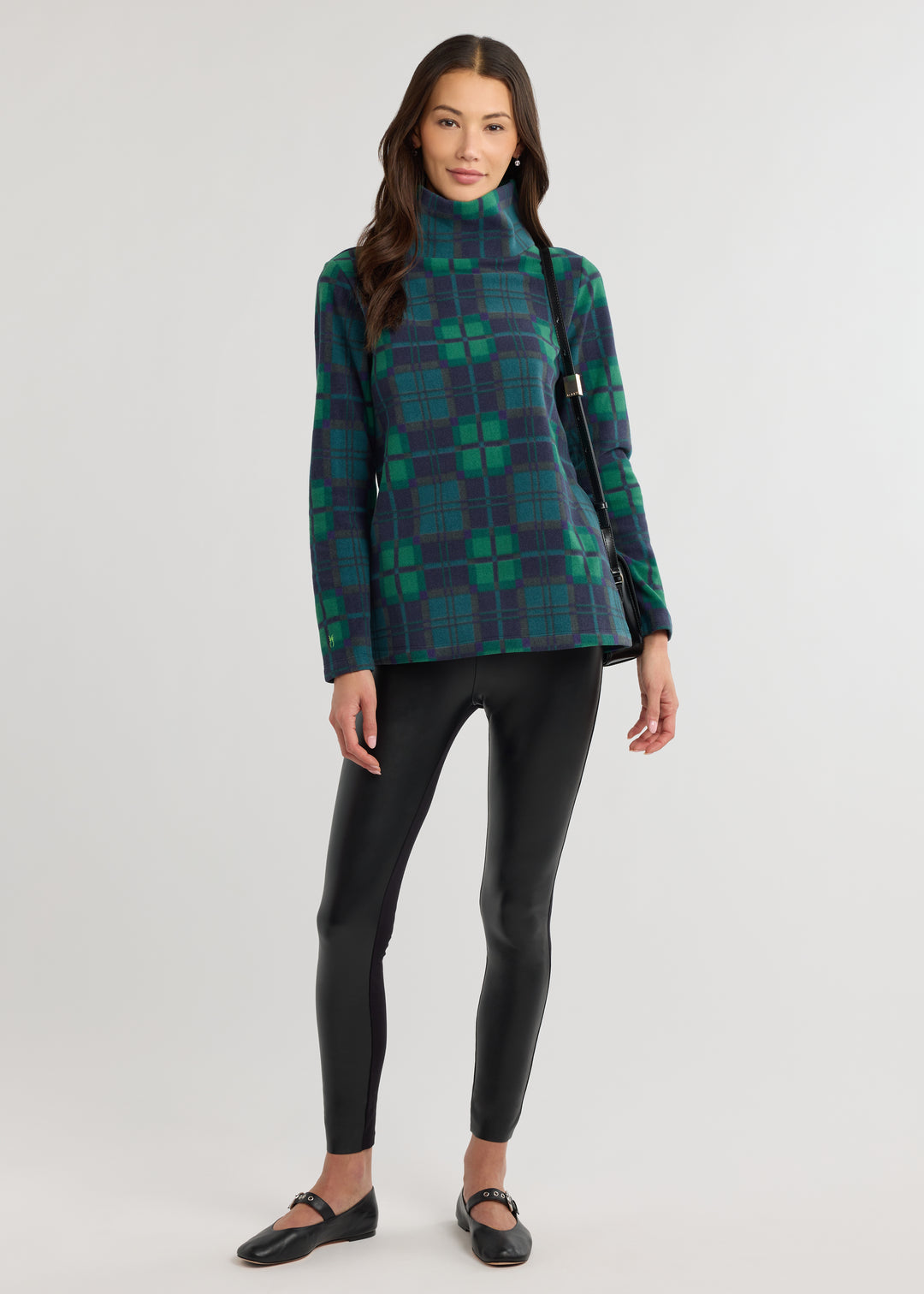 Cobble Hill Turtleneck in Vello Fleece (Winter Tartan)
