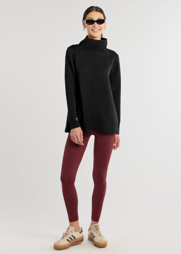 Cobble Hill Turtleneck in Waffle (Black)