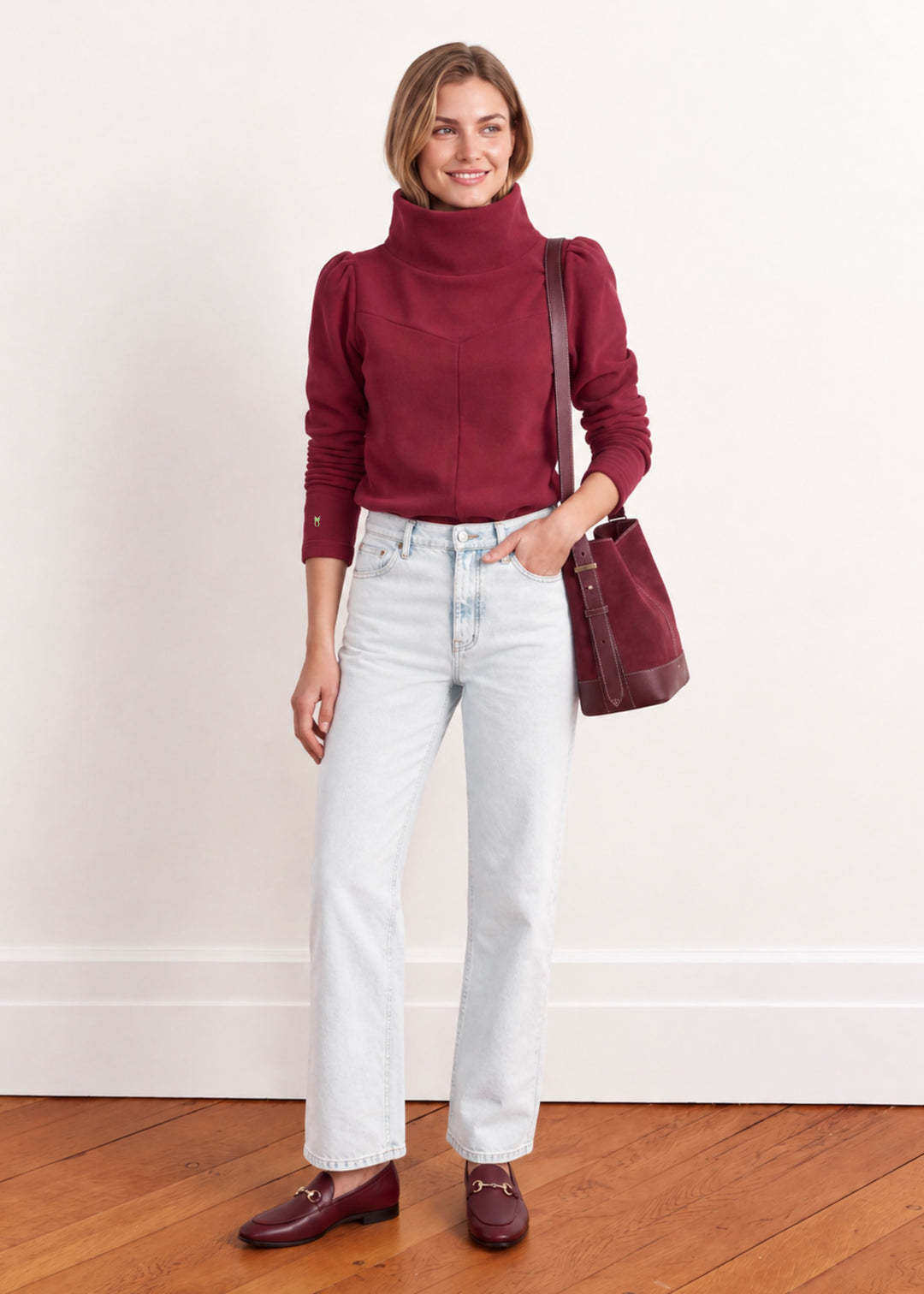 Camilla Puff Sleeve Turtleneck in Vello Fleece (Burgundy)