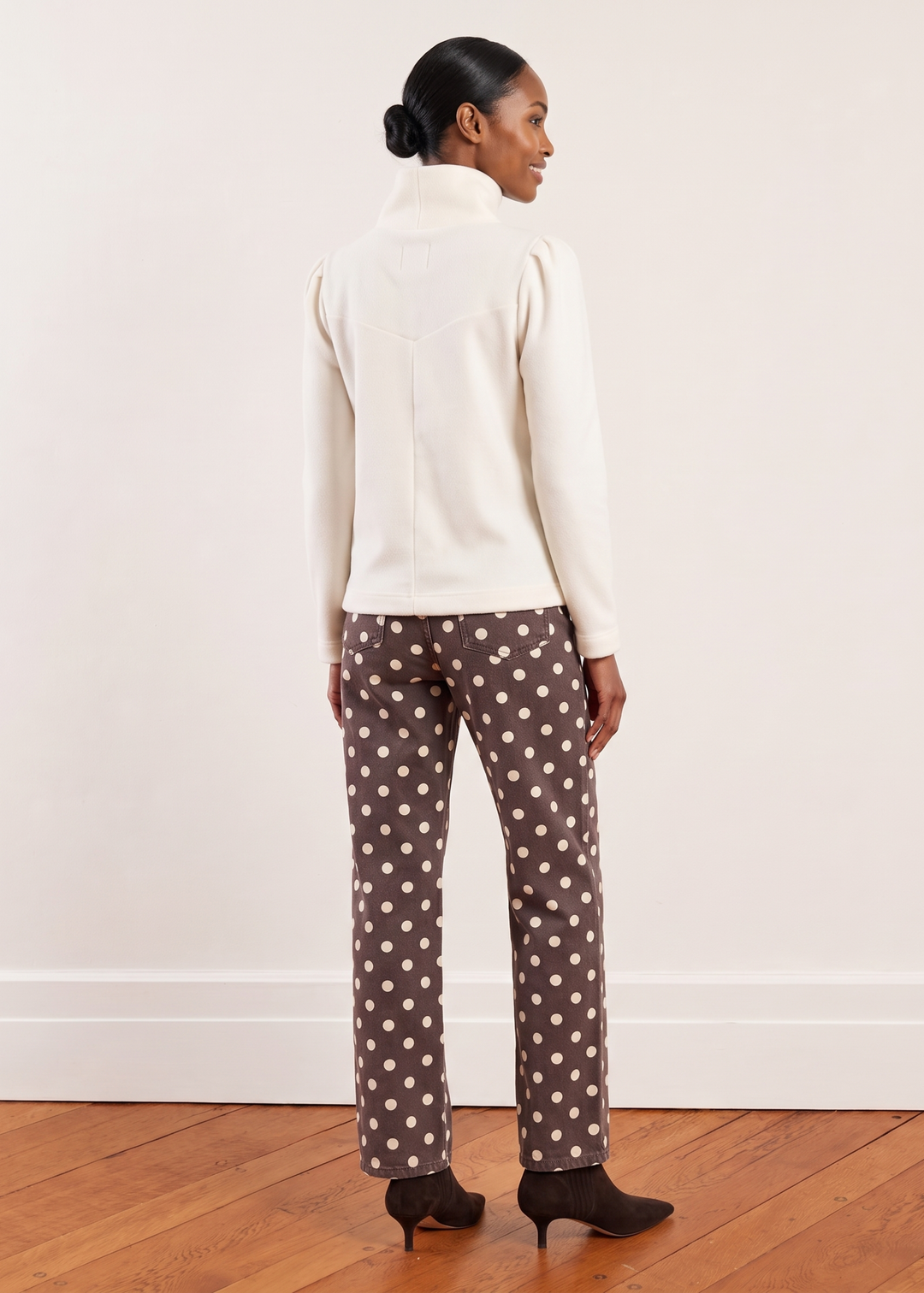 Camilla Puff Sleeve Turtleneck in Vello Fleece (Cream)