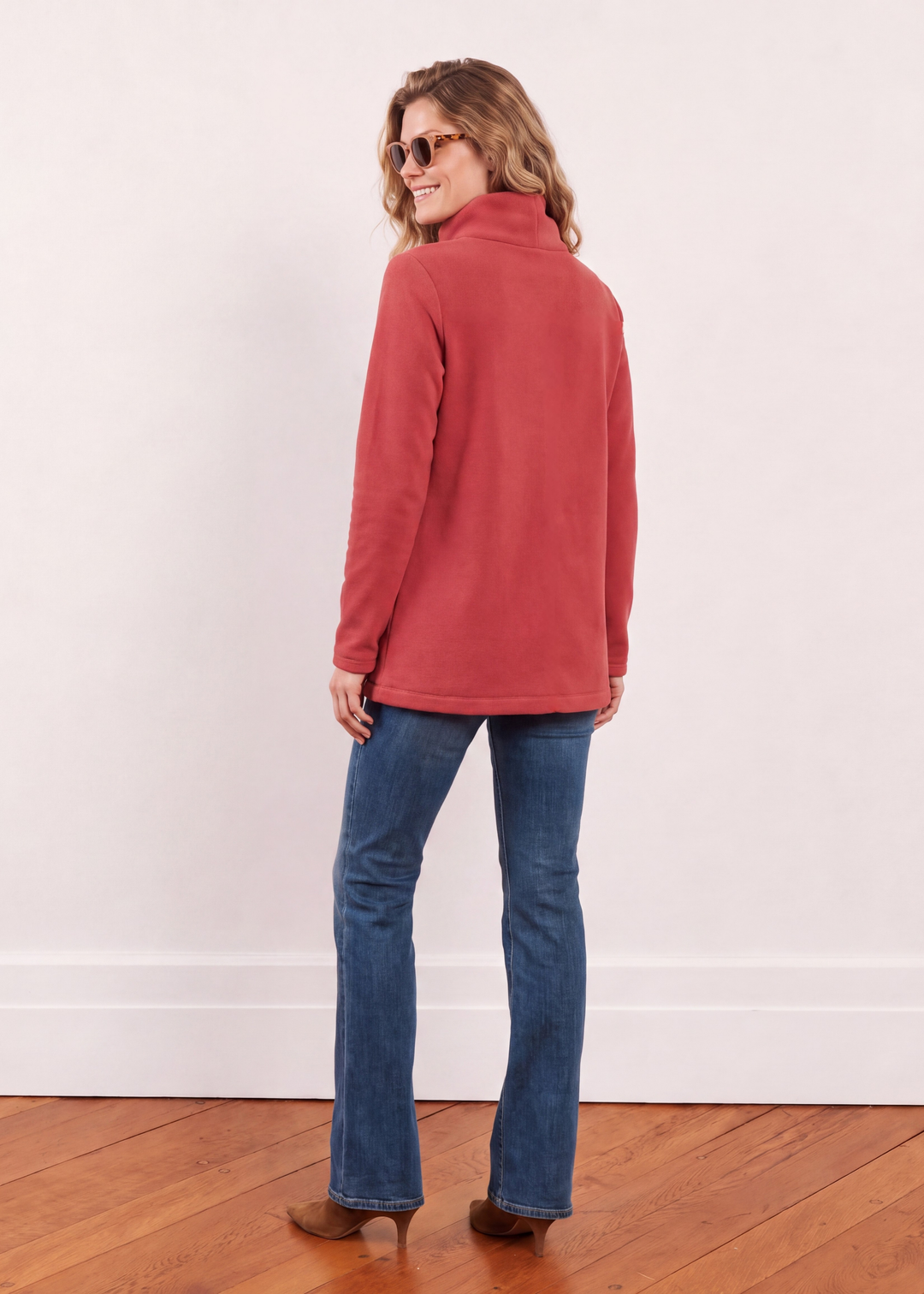 Cobble Hill Turtleneck in Vello Fleece (Cinnamon)