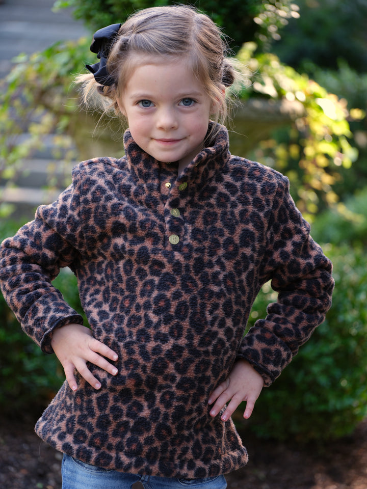 Kids Wellesley Pullover in Sherpa Fleece (Leopard)