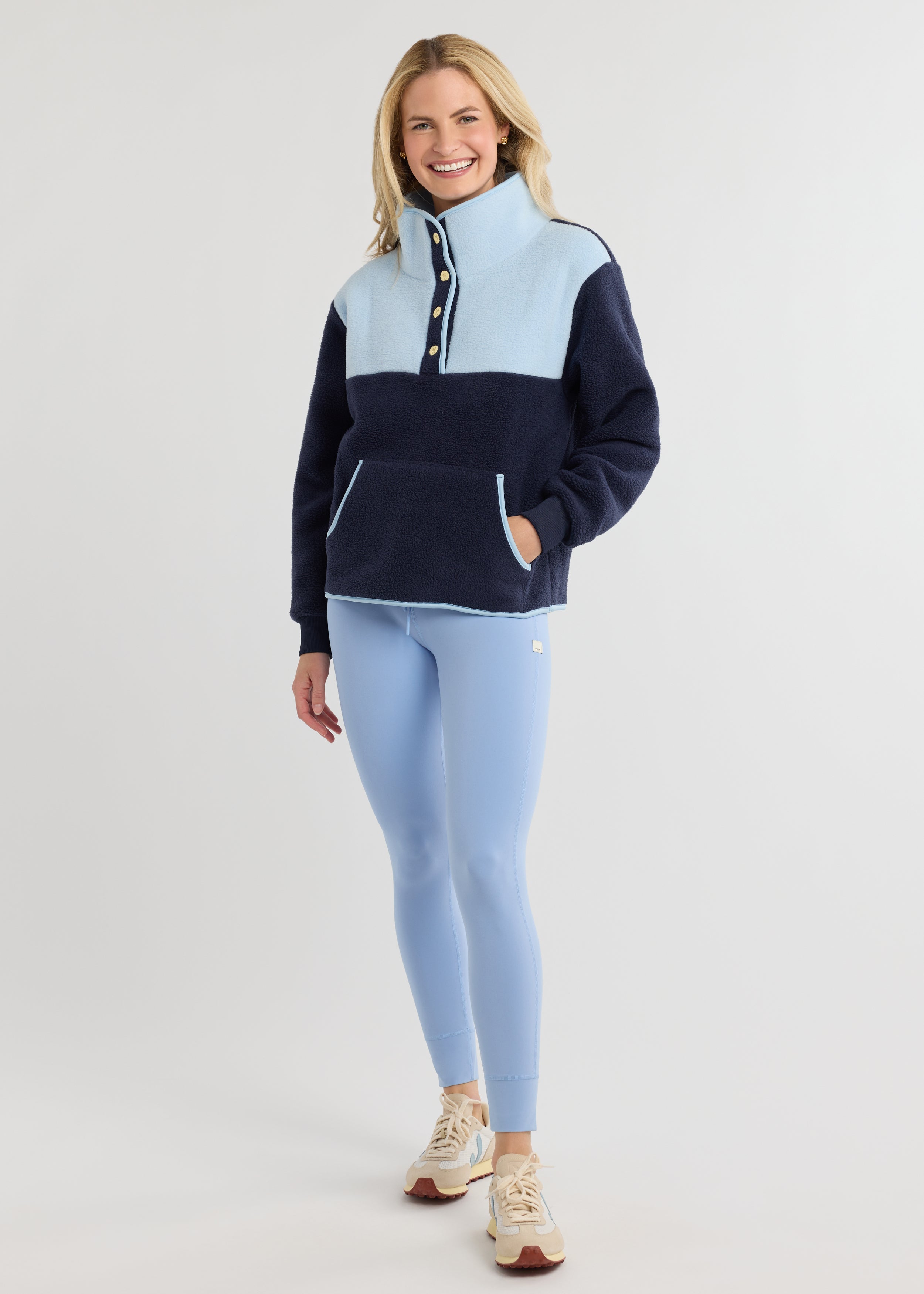 Finlay Pullover in Sherpa Fleece (Navy/Ice Blue) – Dudley Stephens