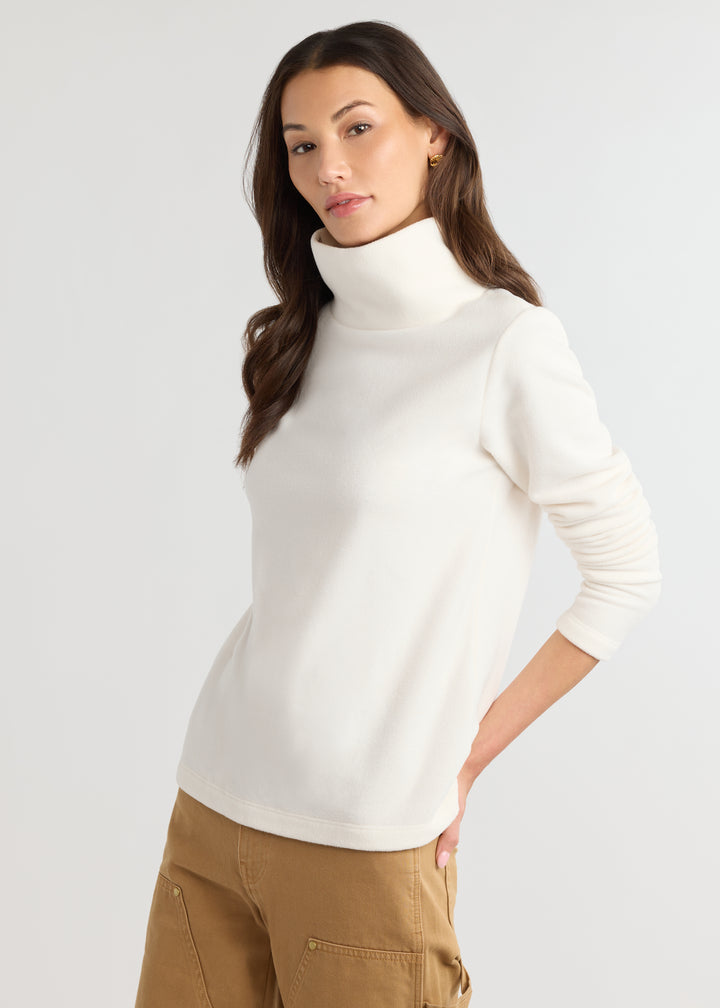 Greenpoint Turtleneck in Vello Fleece (Cream)