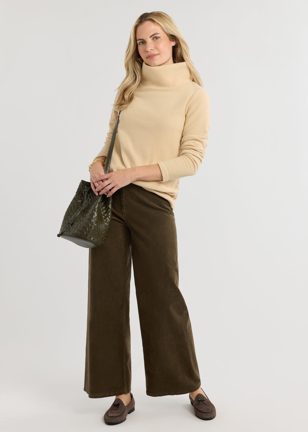 Greenpoint Turtleneck in Vello Fleece (Hazelnut)