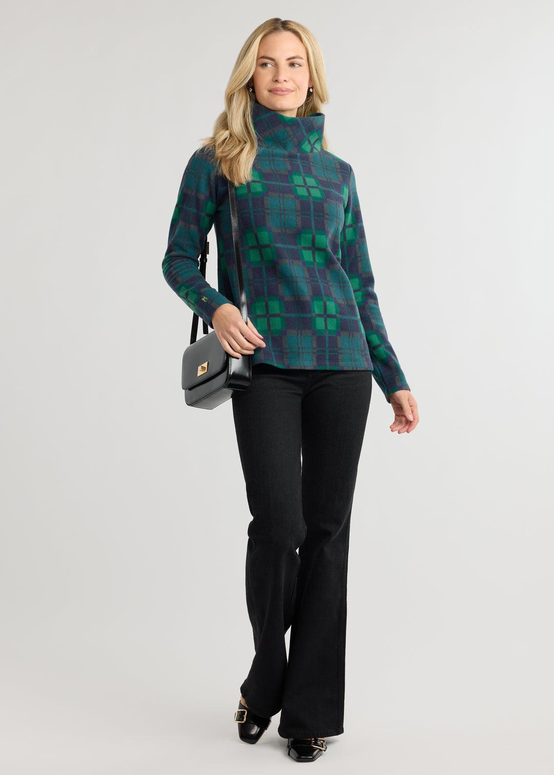 Greenpoint Turtleneck in Vello Fleece (Winter Tartan)