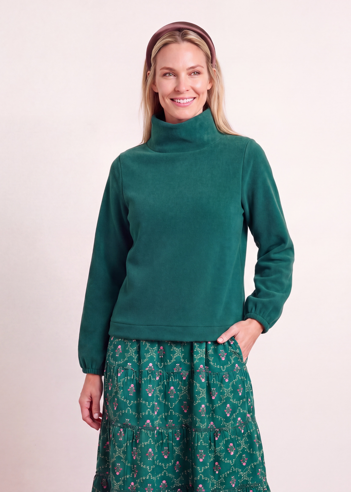 Grace Street Turtleneck in Vello Fleece (Emerald)