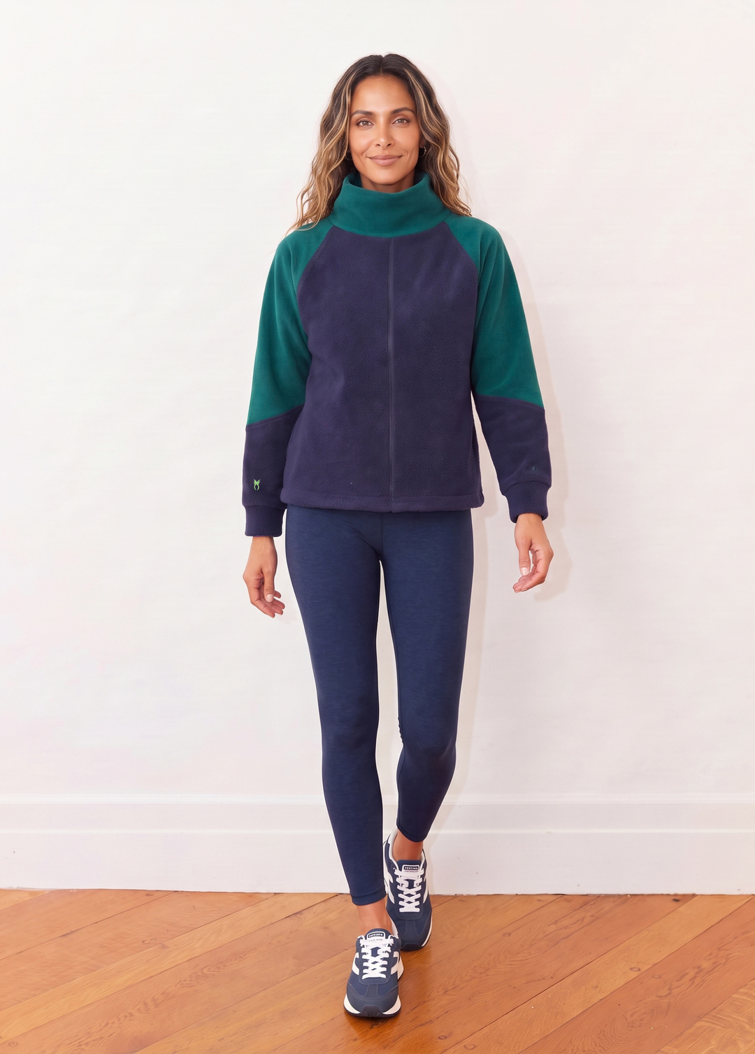Heather Pullover in Sherpa/Vello Fleece (Navy/Woodland Green)