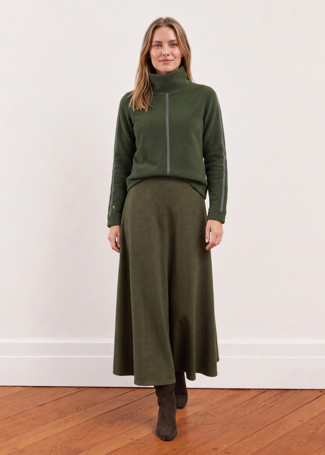 Heyward Turtleneck in Vello Fleece (Spruce)