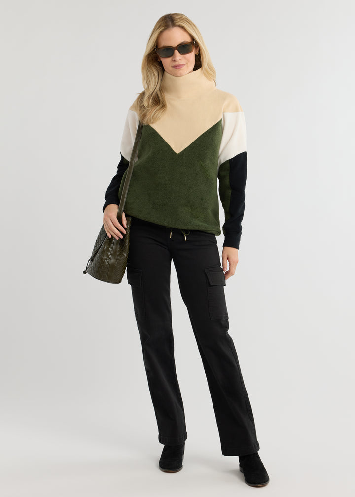 Isla Pullover in Sherpa/Vello Fleece (Spruce Multi)