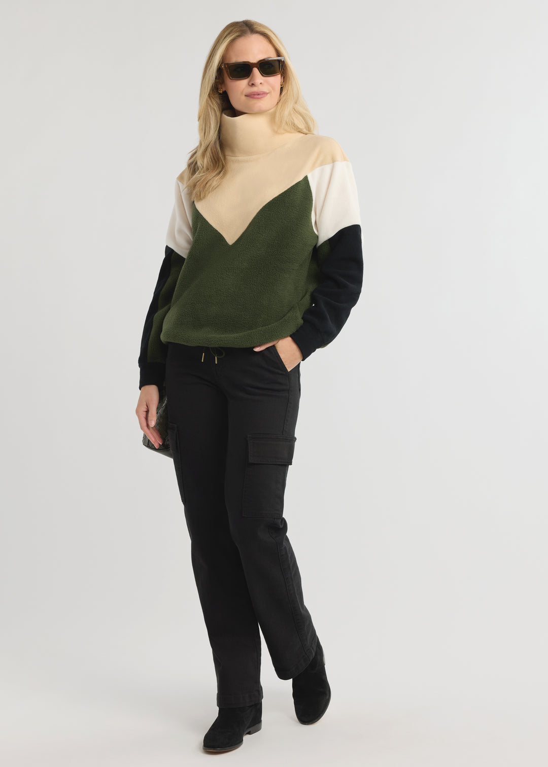 Isla Pullover in Sherpa/Vello Fleece (Spruce Multi)