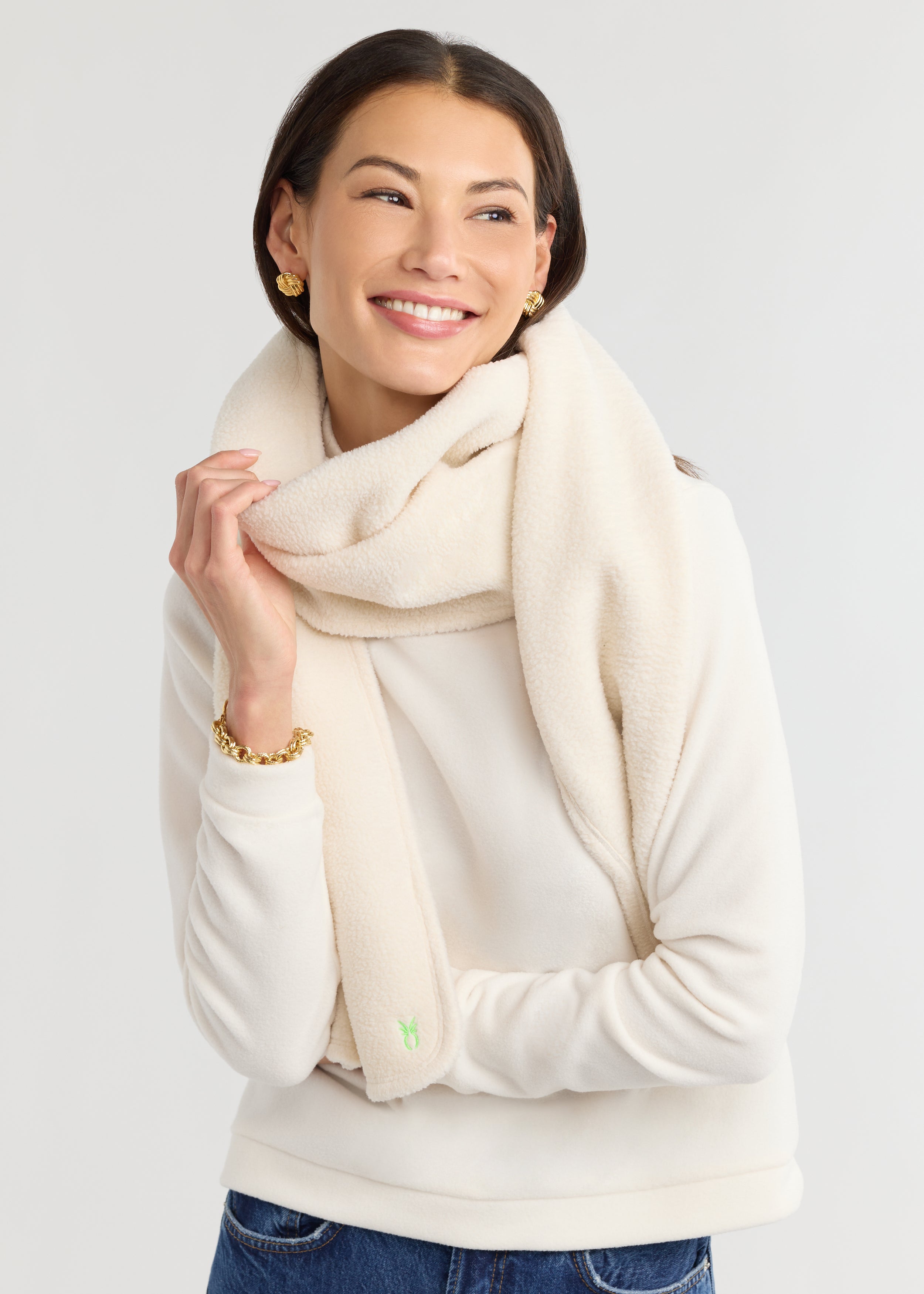 Larkspur Scarf in Sherpa Fleece (Cream) – Dudley Stephens