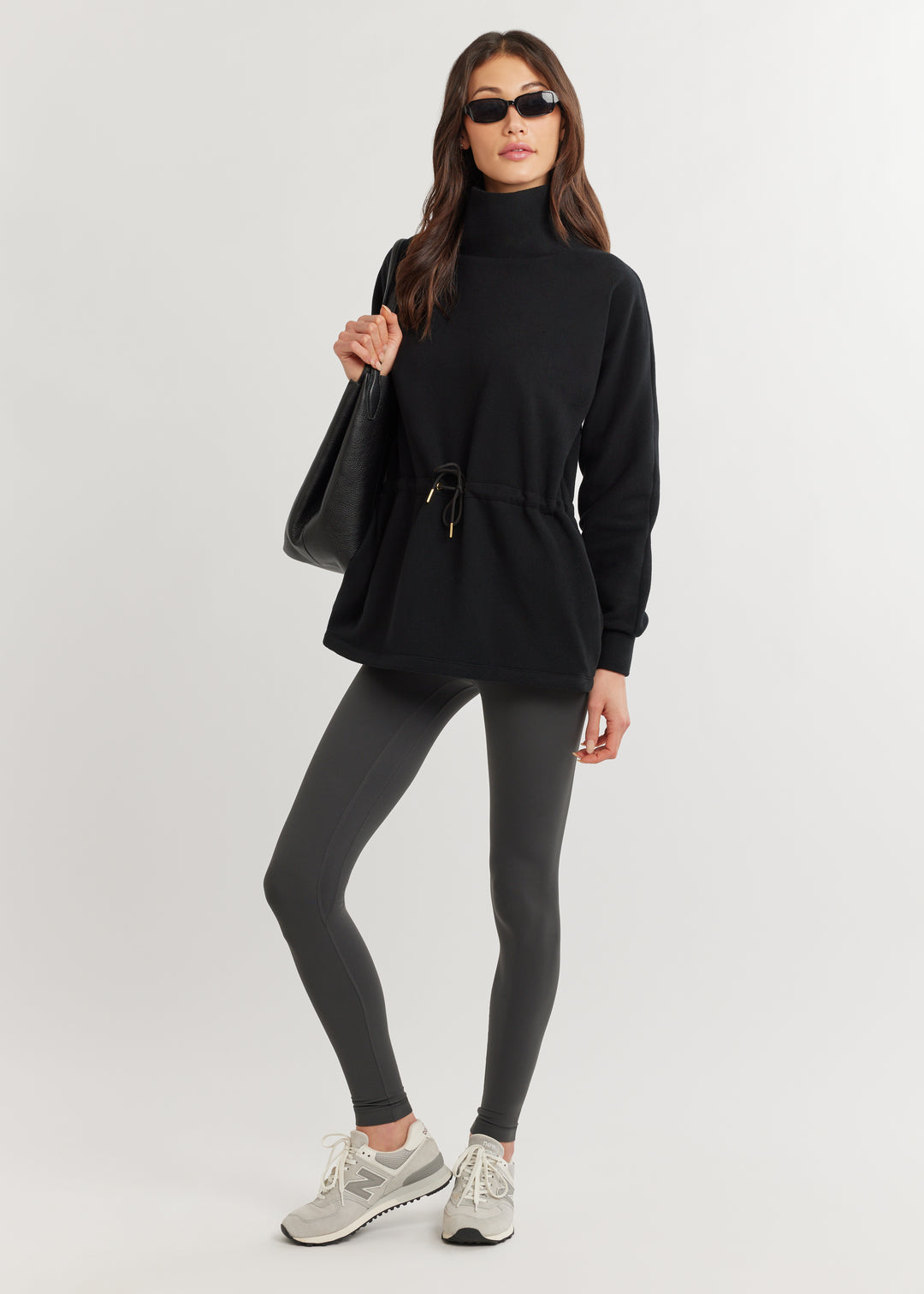 Lena Tunic in Vello Fleece (Black)