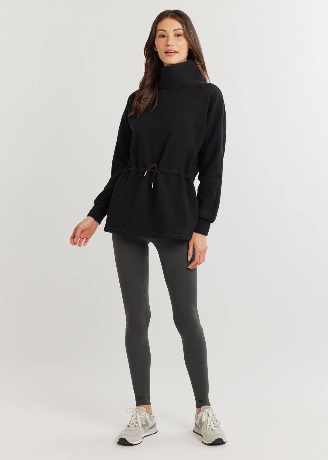 Lena Tunic in Vello Fleece (Black)