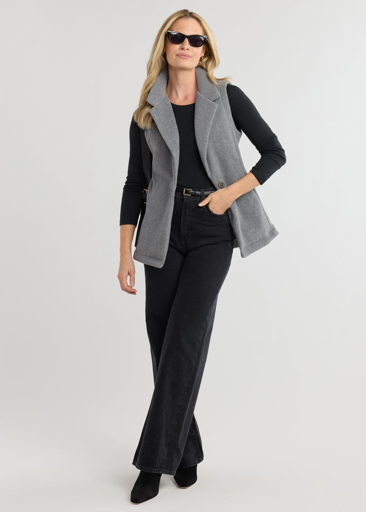 Pacific Vest in Double Layer Vello Fleece (Charcoal Grey)