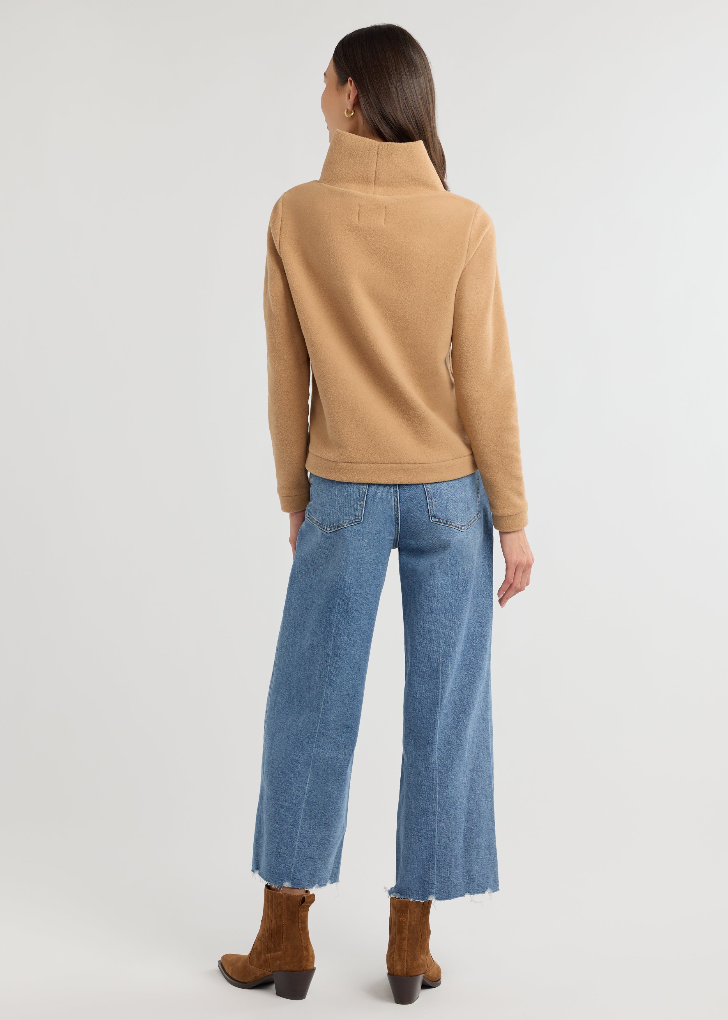 Park Slope Turtleneck in Vello Fleece (Camel) – Dudley Stephens