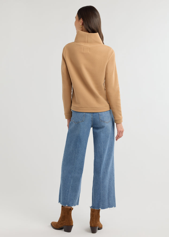 Park Slope Turtleneck in Vello Fleece (Camel)