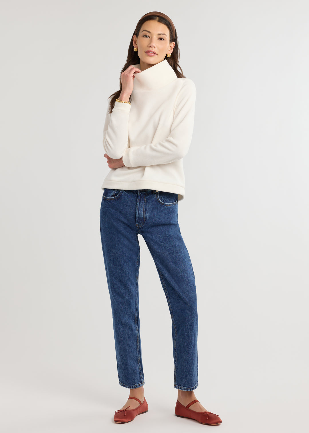 Park Slope Turtleneck in Vello Fleece (Cream)