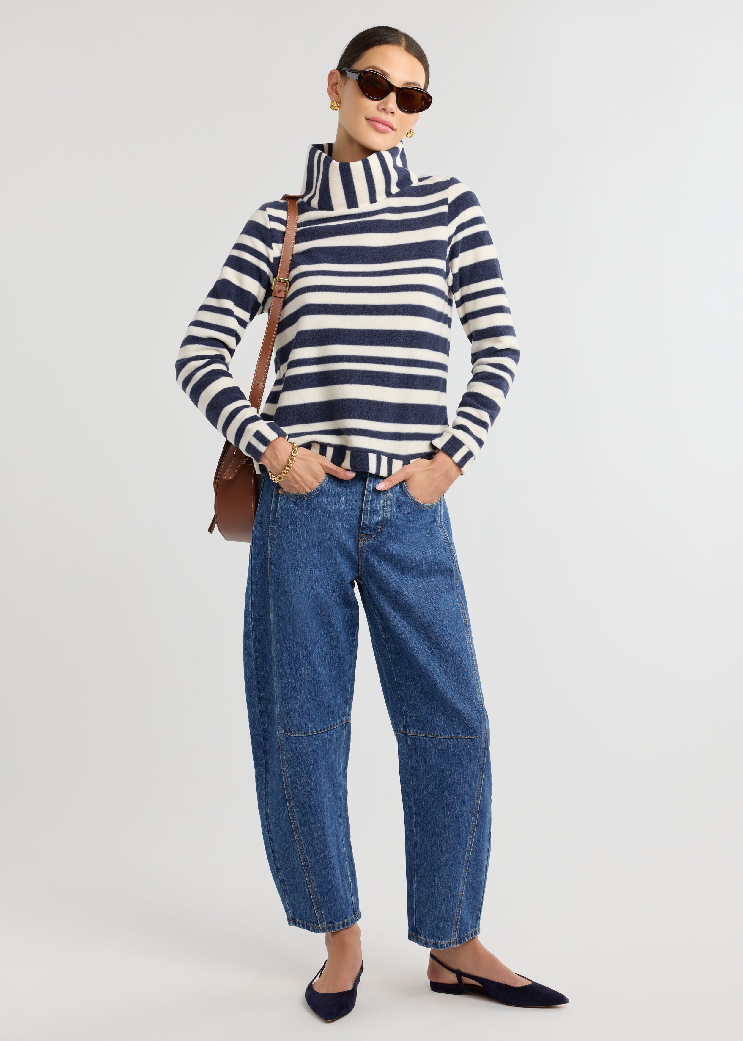 Park Slope Turtleneck in Vello Fleece (Navy/Cream Variegated