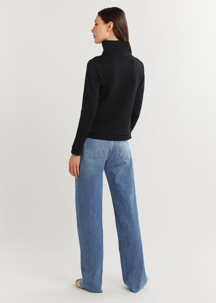 Park Slope Turtleneck in Waffle (Black)