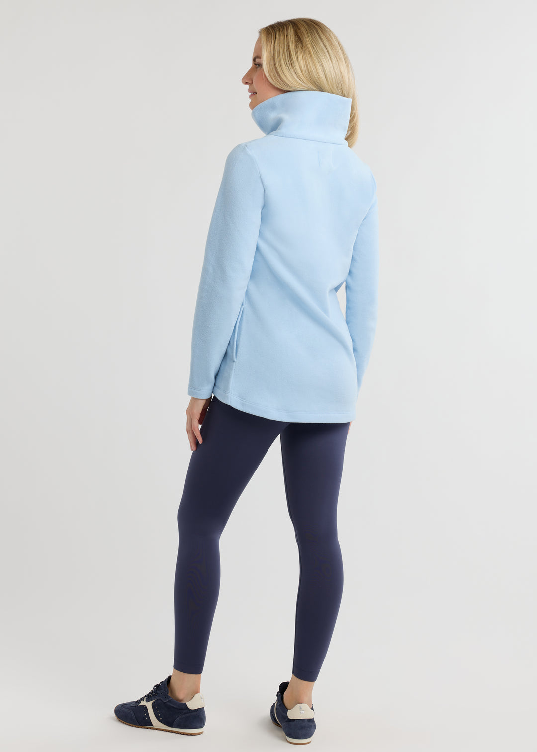Prospect Pullover in Vello Fleece (Ice Blue)
