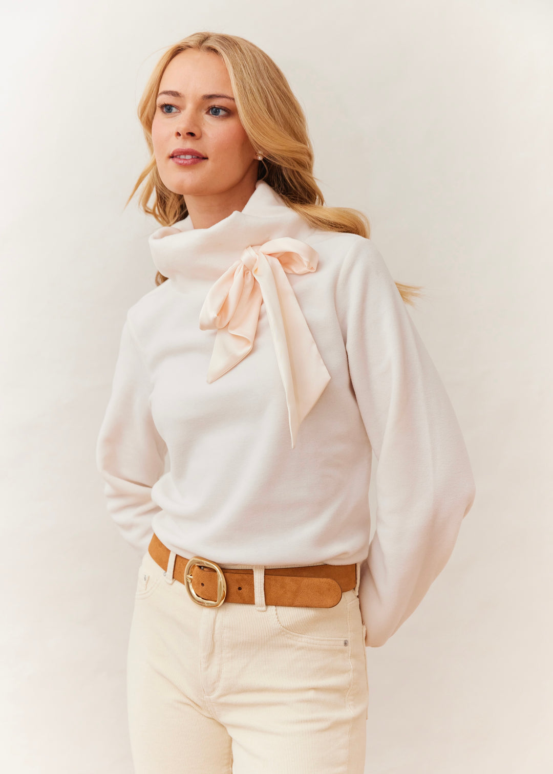 Peggy Bow Top in Vello Fleece (Cream)