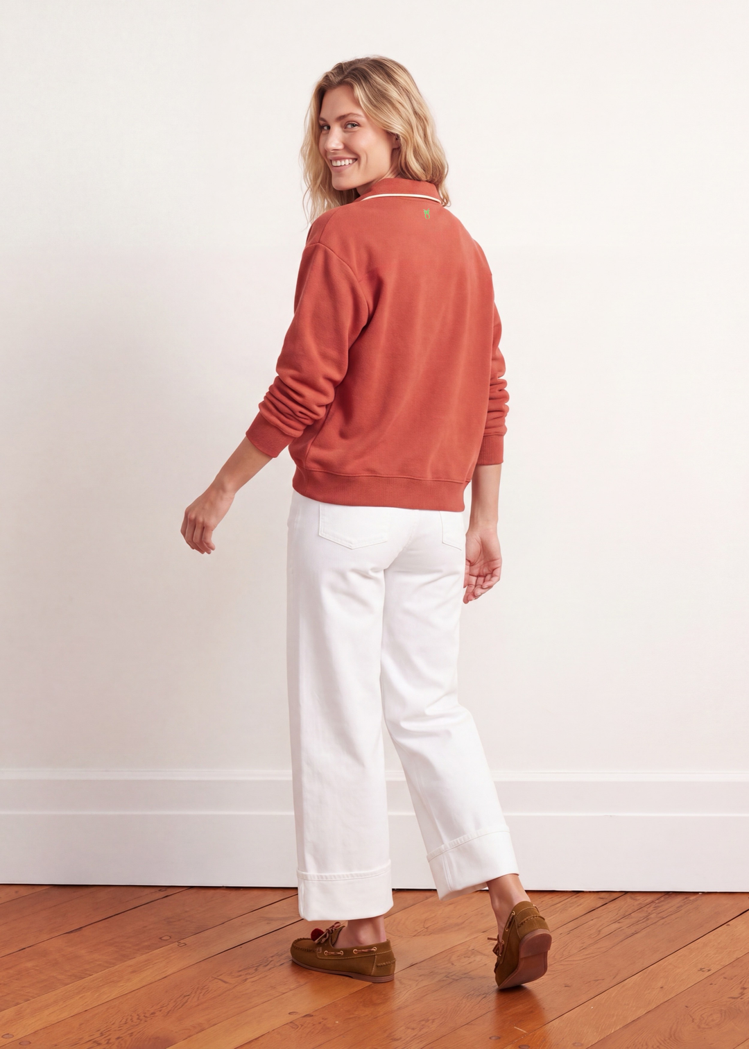 Vanderbilt V-Neck in Vello Fleece (Cinnamon)