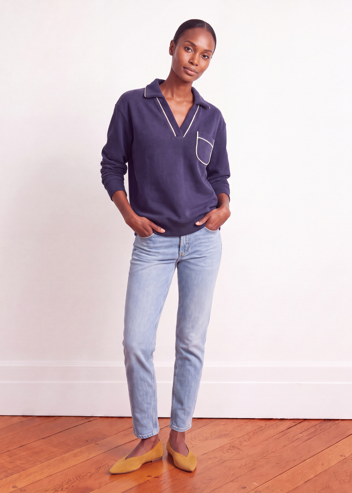 Vanderbilt V-Neck in Vello Fleece (Navy)