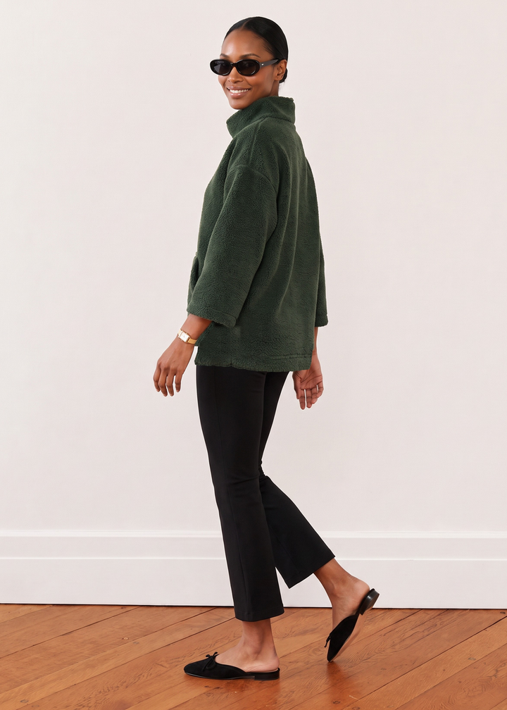 Avenue Poncho in Sherpa Fleece (Spruce)