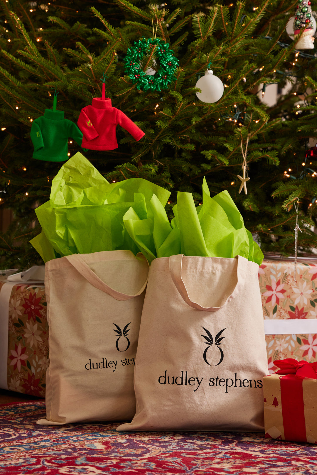 DS Signature Reusable Tote (Gift Wrap)